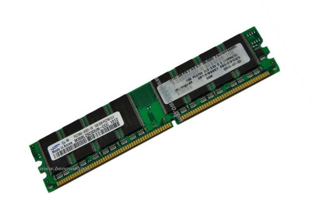Модуль памяти Hynix HYMP512R724-E3 1GB DDR2 ECC PC2-3200R-HYMP512R724-E3(NEW)