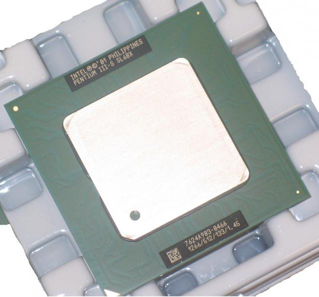 Процессор Intel RK80530KZ012512 Pentium III-S 1266Mhz (512/133/1.45v) FCPGA2 OEM-RK80530KZ012512(NEW)