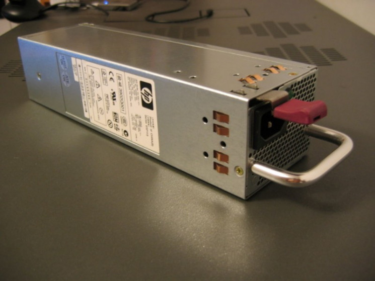 Блок питания HP PS-3381-1C Hot Swap Redundant Power Supply 400W DL380G2/G3-PS-3381-1C(NEW)
