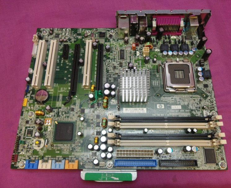 Материнская плата HP 442031-001 XW4400 S775 Motherboard-442031-001(NEW)
