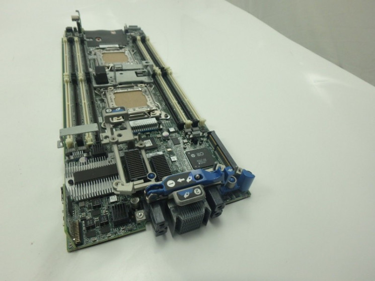 Материнская плата HP 692906-001 SYSTEM BOARD BL460c Gen8-692906-001(NEW)