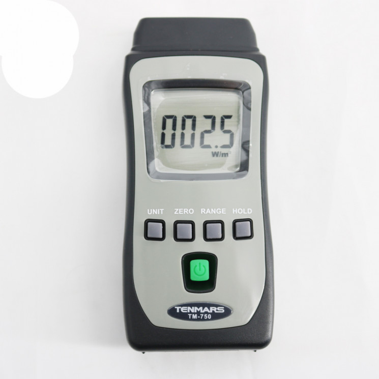 Измеритель солнечного излучения TM-750