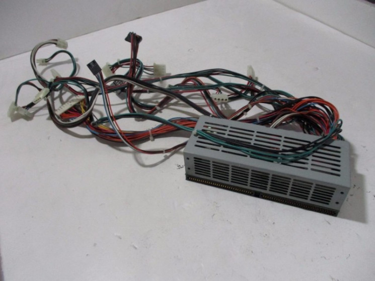 Блок питания Intel FRIG2PDB SC5400 Power Distribution Board-FRIG2PDB(NEW)